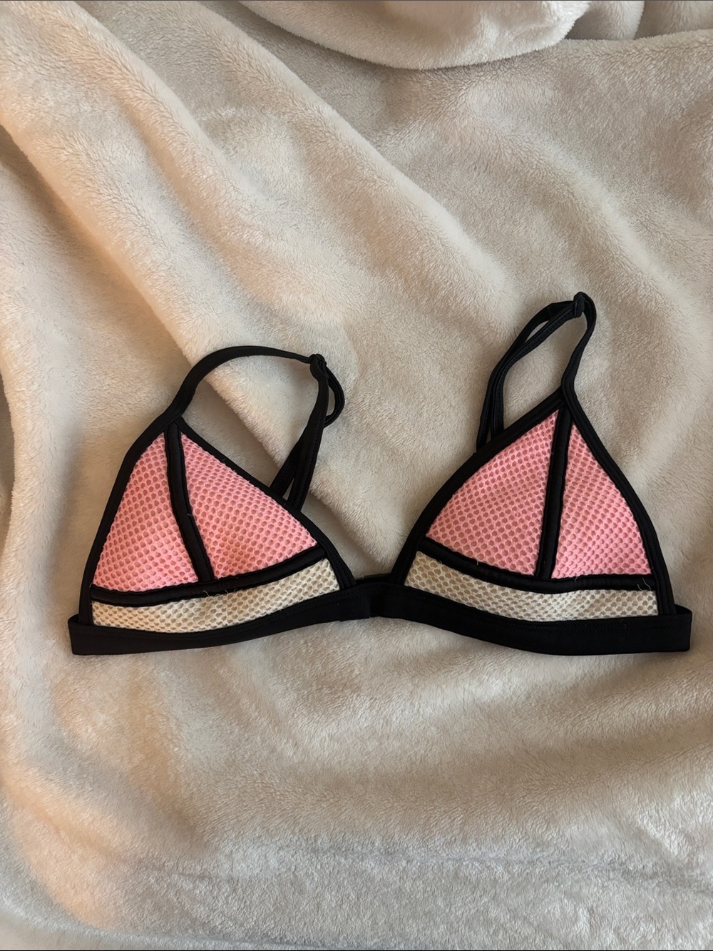 Triangl Bikini Top